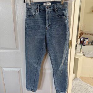 Abercrombie & Fitch The Super Skinny Ankle High Rise